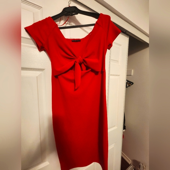 Red zara cutout midi dress - Picture 1 of 2